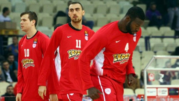 Τη γλίτωσε ο Μιλουτίνοφ: παίζει με Μπαρτσελόνα!