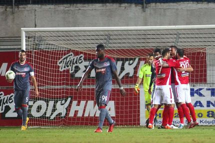 Ο σκληροτράχηλος Πλατανιάς “φρέναρε” το σερί του Ολυμπιακού