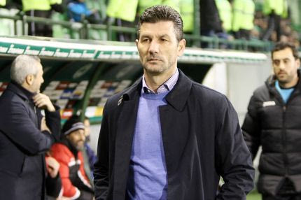 Ουζουνίδης: “Μία νίκη με την ΑΕΚ δεν λύνει όλα τα προβλήματα”