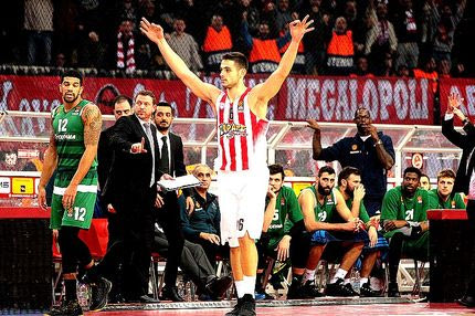 Του πήρε τον αέρα! Εκτη συνεχόμενη νίκη Ολυμπιακού