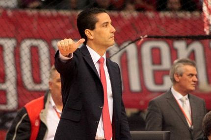 Με ποια ερώτηση τα “πήρε” ο Σφαιρόπουλος