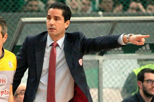 Σφαιρόπουλος: “Εγώ δεν ψάχνω για δικαιολογίες”