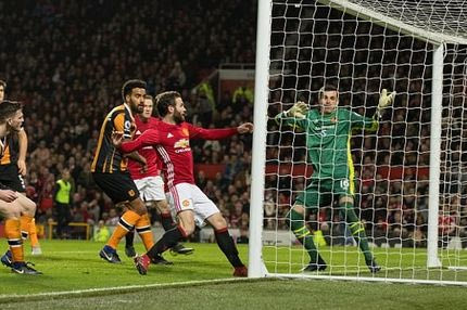 Δεν χαρίστηκε στον Σίλβα ο Μουρίνιο