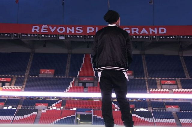 Ο Ροναλντίνιο “επέστρεψε” στην Παρί