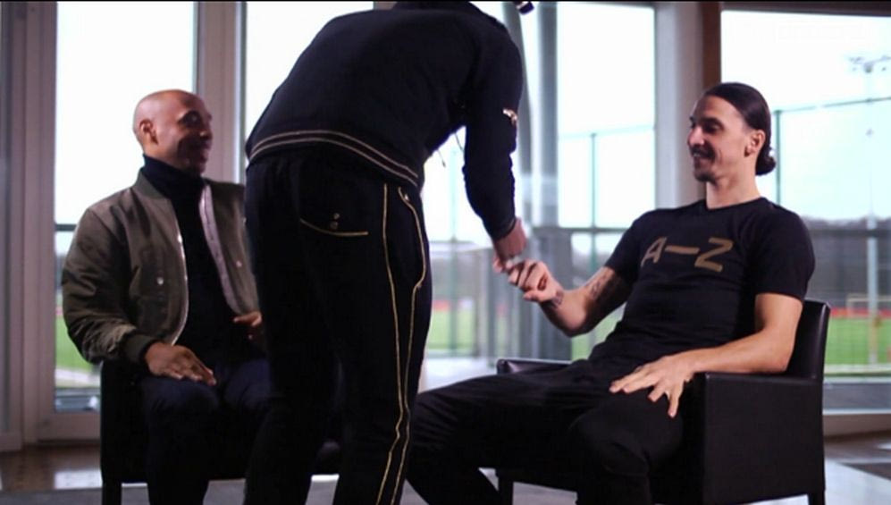 ΕΠΙΚΟ τρολάρισμα Ιμπραχίμοβιτς σε Πογκμπά