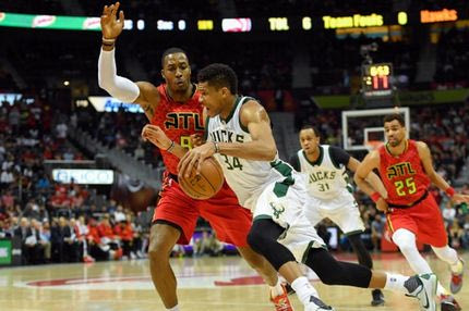 Το σόου του Giannis κόντρα στους Hawks