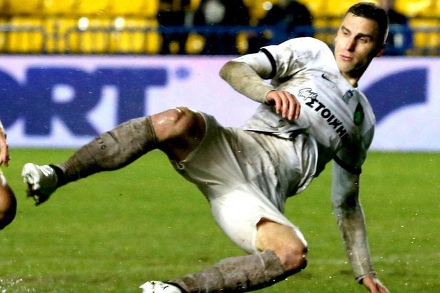 Απάντηση Καραπαπά στο ποστ του Βράνιες