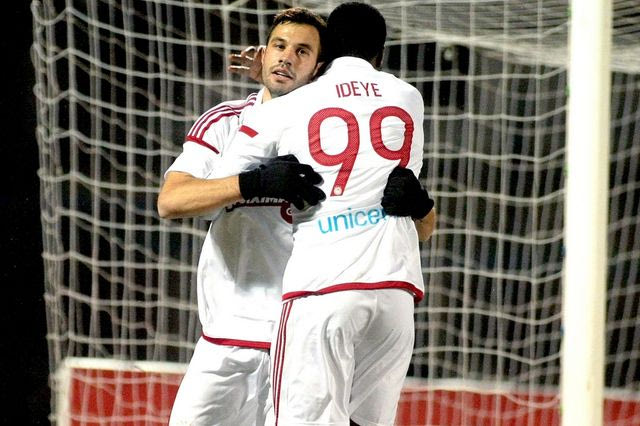 Ο Ιντέγε αποθέωσε τον Μιλιβόγεβιτς