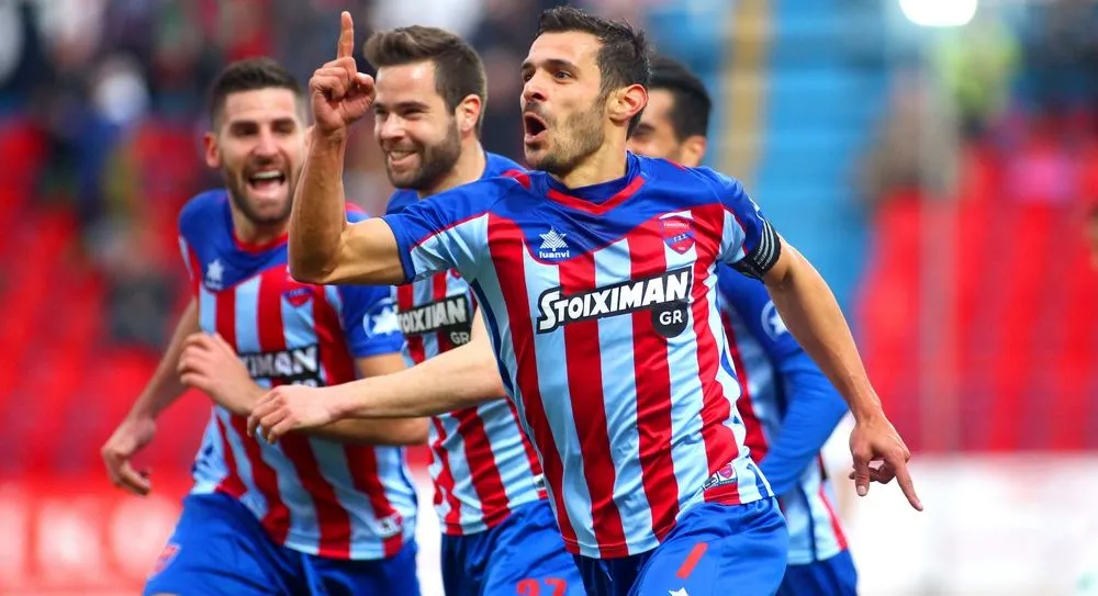 Να πληρώνουν για να παίζουν στον Πανιώνιο