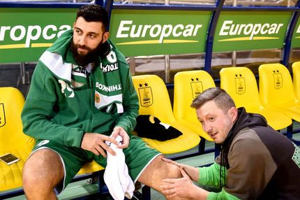 Αγνώριστος ο Μπουρούσης!