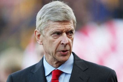 Πανό για τον Βενγκέρ ακόμα και σε εκδήλωση κατά του Τραμπ!