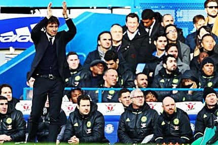 Προσφέρει 400.000.000 ευρώ στον Κόντε και δώρο τον Μανωλά!