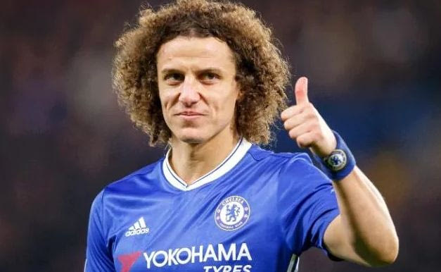 Το νέο λουκ του Νταβίντ Λουίζ προκάλεσε συζήτηση