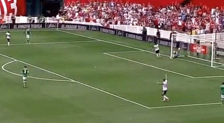 Απίστευτη γκάφα του Γερμανού τερματοφύλακα