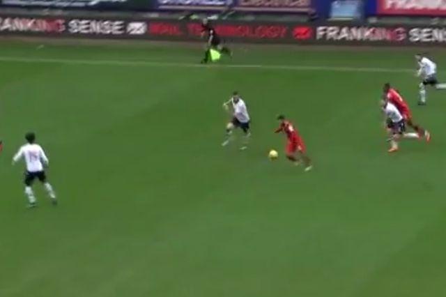 Αυτό το ΓΚΟΛ δεν χορταίνεις να το βλέπεις!