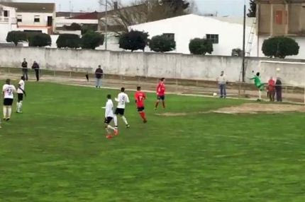 Ποιος Ρονάλντο και Μέσι; Απίθανο γκολ στη Δ’ Ισπανίας!