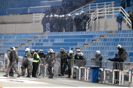 Το μίσος γεμίζει τα ελληνικά γήπεδα, όχι η αγάπη