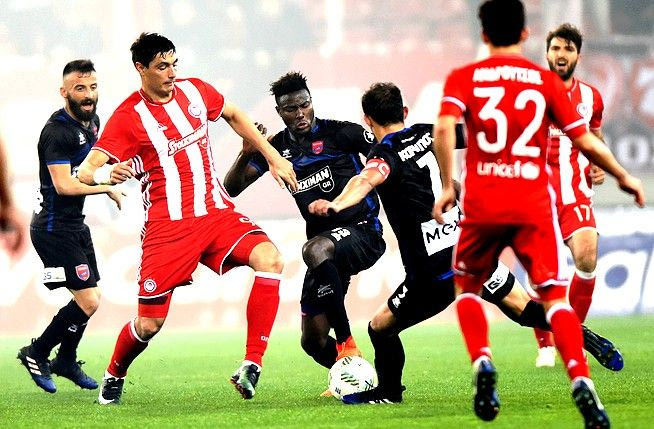 Το απόλυτο ριφιφί και η ασπίδα Μαρινάκη