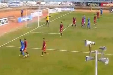 Ντρίμπλα που θα ζήλευε και ο Ροναλντίνιο στο ματς της Λαμίας