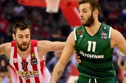 Για καφέ με τον Μάντζαρη ο Παππάς