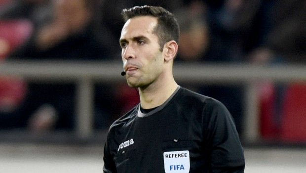 Ούτε λέξη ο Παπαπέτρου για Λουτσέσκου!