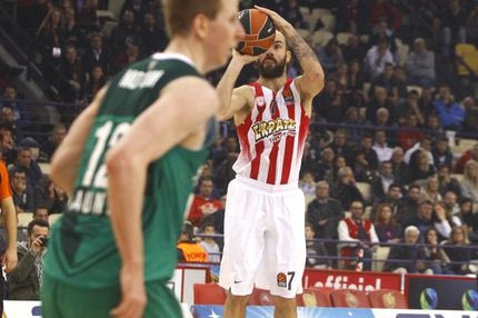 VIDEO: Το τρίποντο του Σπανούλη που θύμισε ΟΑΚΑ