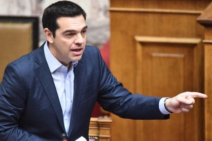 Θέμα στη Βουλή η παρουσία Τσακαλώτου στην Τούμπα