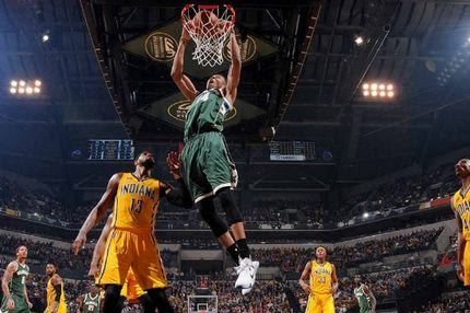 Πέρασαν από την Indiana με σούπερ Αντετοκούνμπο οι Bucks