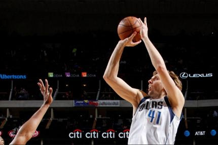 Στα 38 βάζει ΤΕΤΟΙΑ καλάθια ο Nowitzki