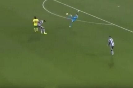 Απίστευτη ζεμπεκιά από τον τερματοφύλακα της Νιούκαστλ