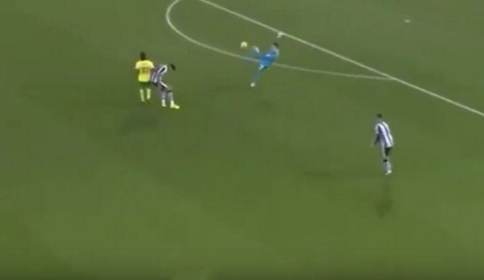 Απίστευτη ζεμπεκιά από τον τερματοφύλακα της Νιούκαστλ