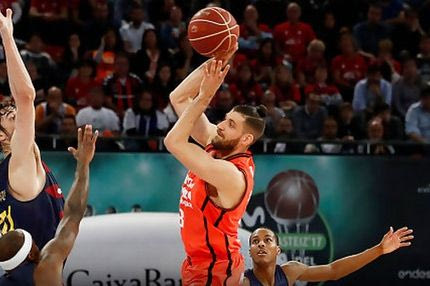 Στο καναβάτσο η Μπαρτσελόνα του Μπαρτζώκα