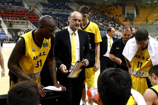 Γιατί ο Ζντοβτς τρώει το “παιδί” του, πότε έρχεται ο Λουκάς