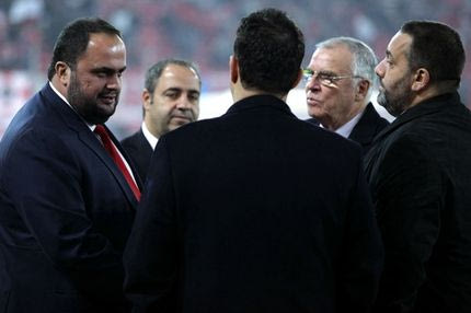 Ούτε αυτή την εβδομάδα για προπονητή στον Ολυμπιακό