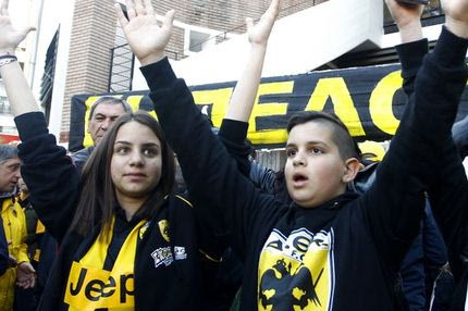 Παρέλαση με… πανό για το γήπεδο της ΑΕΚ!