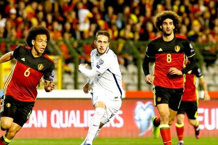 Μισό μέτρο μπροστά η μπάλα στο κόρνερ του Καράσκο