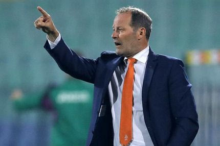 Έδωσαν του Μπλιντ τα παπούτσια στο χέρι…