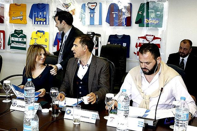 “Μπλόκο” σε play offs και μείωση!