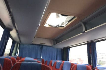 Επίθεση στο πούλμαν του Ολυμπιακού στο δρόμο για την Τούμπα