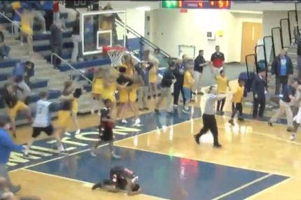 Μιμήθηκε τον Κάρι και το έβαλε από το κέντρο