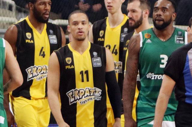 Ο Μανωλόπουλος εξήγησε τι έγινε με τον Ντίξον