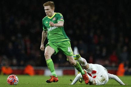 Ο παίκτης της Σάντερλαντ που έσωσε τρεις από πνιγμό