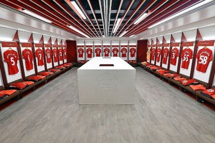 Μόνο θαυμασμός για τα νέα αποδυτήρια της Λίβερπουλ