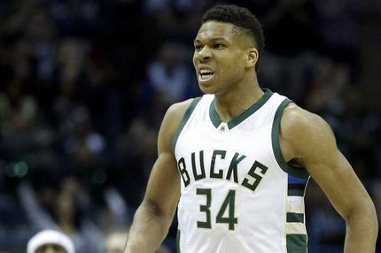 Όταν ο Αντετοκούνμπο ήταν σημαιοφόρος στην 25η Μαρτίου