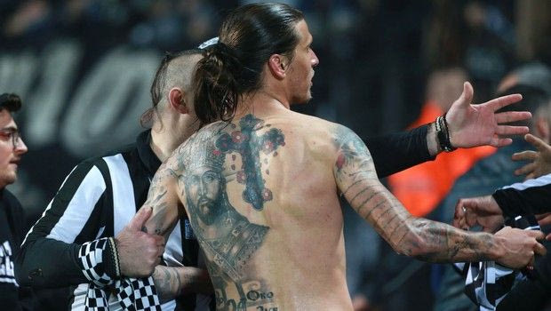 Σκόραρε και με τα σούπερ τατουάζ του ο Πρίγιοβιτς