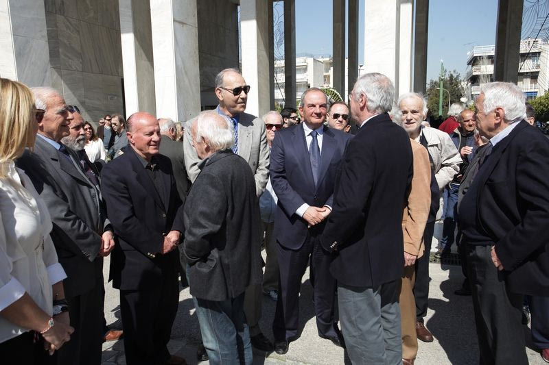 Πλήθος κόσμου τίμησε τη μνήμη του Θόδωρου Νικολαΐδη