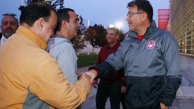 Ο Λεμονής φόρεσε τη φόρμα… εργασίας!