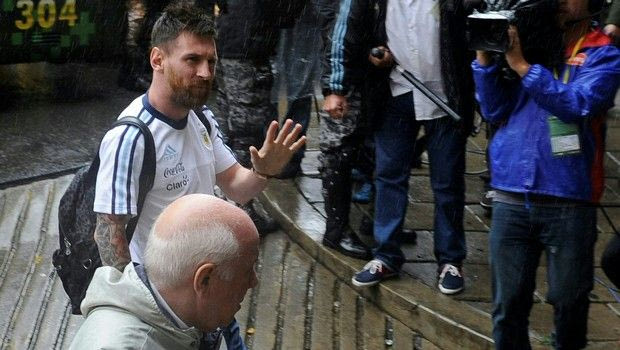 Ποιά τιμωρία; Μόνο ο Μέσι “παίζει” κόντρα στην Βολιβία!