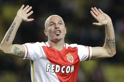 Θέλει “σταύρωμα” με Λέστερ για την… τιμή του Ρανιέρι