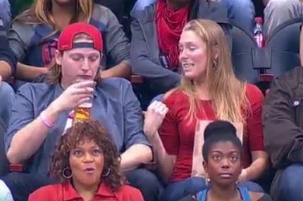 Παρεξηγήθηκε επειδή η κοπέλα του φίλησε άλλον στο “kiss cam”